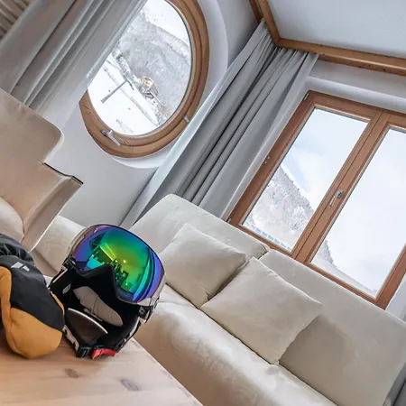 Liebe Sonne 4s ホテル 4*