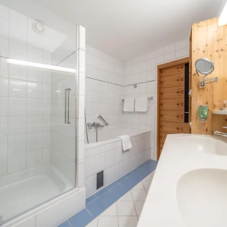 Liebe Sonne 4s Hotel 4*