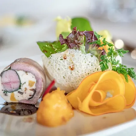 Liebe Sonne 4s Hotel